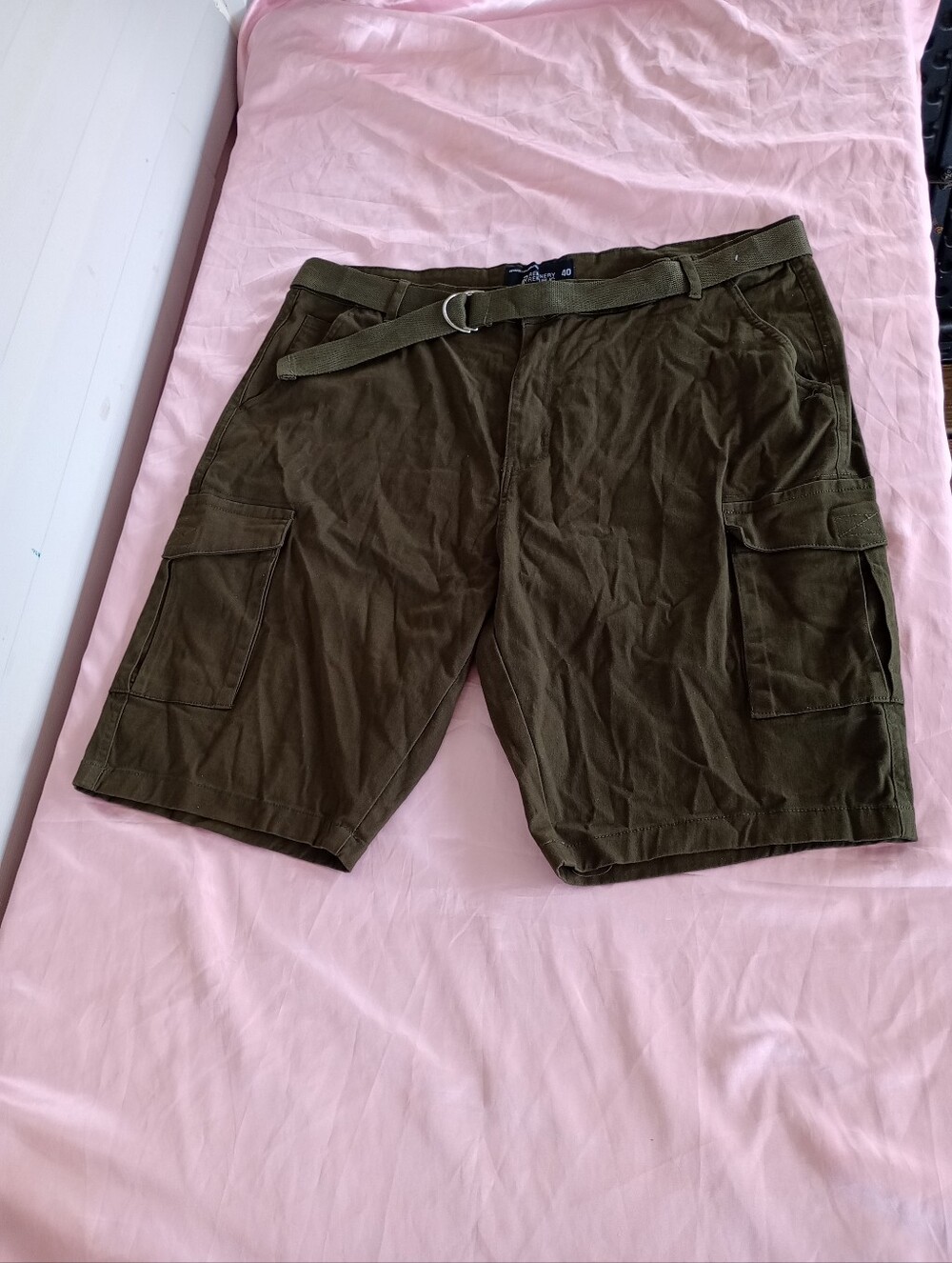 Men's Refinery Republic Size 40 Cargo Stretch Comfort Shorts With Belt